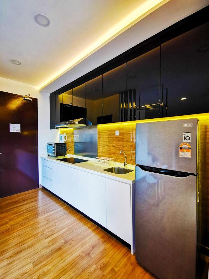 Simfoni Level 39 Superior Designer Studio With 100Mbps Wifi & Netflix Apartment Kampong Baharu Balakong Bagian luar foto